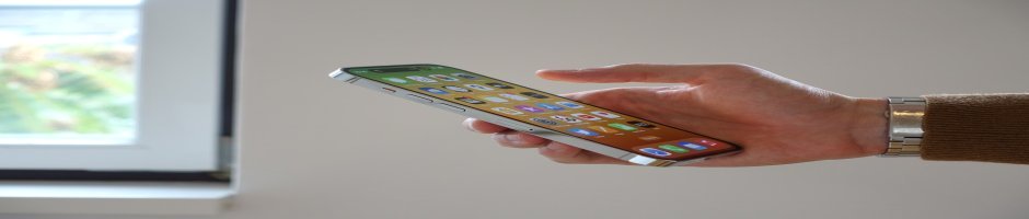 Перегляньте всі фотографії, які відправив вам співрозмовник