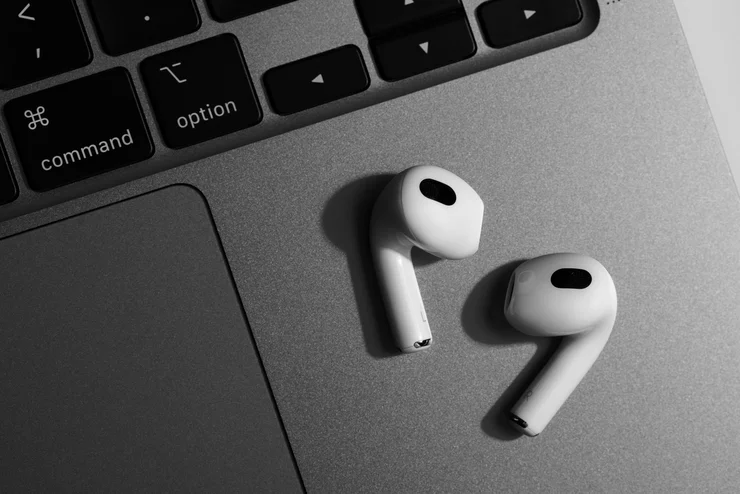 Когда ожидать новые AirPods